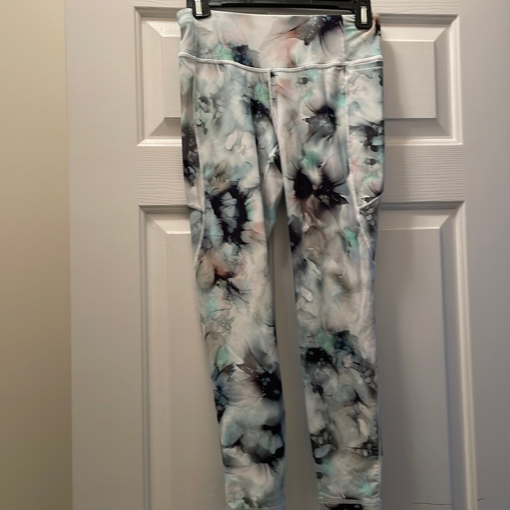 Athletic leggings by Calia-Size S